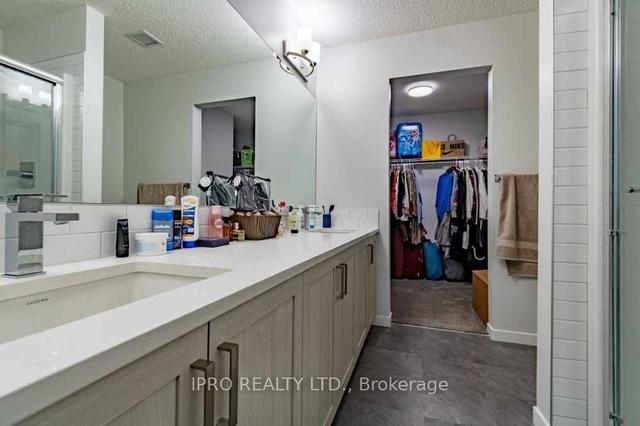 201 - 40 Carrington Plaz, Condo with 2 bedrooms, 2 bathrooms and 1 parking in Calgary AB | Image 9