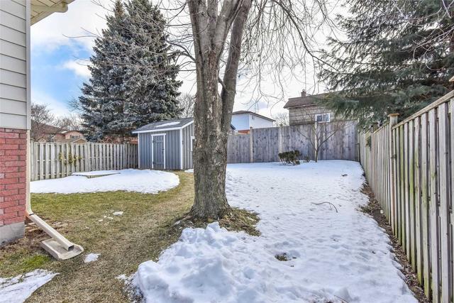 291 White Rock Cres, House detached with 3 bedrooms, 2 bathrooms and 4 parking in Waterloo ON | Image 25