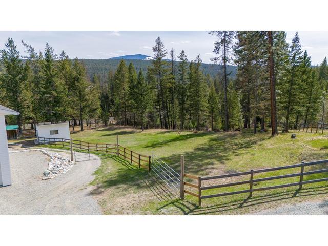 1958 Hunter Road, House detached with 3 bedrooms, 2 bathrooms and null parking in East Kootenay C BC | Image 55