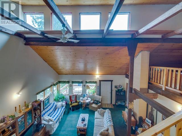 2373 Mabel Lake Road, House detached with 3 bedrooms, 3 bathrooms and null parking in North Okanagan F BC | Image 23