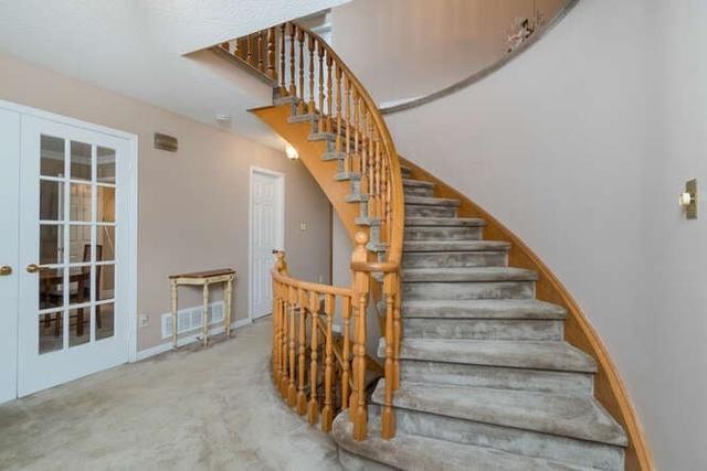 28 Dawnridge Tr, House detached with 4 bedrooms, 4 bathrooms and 6 parking in Brampton ON | Image 5