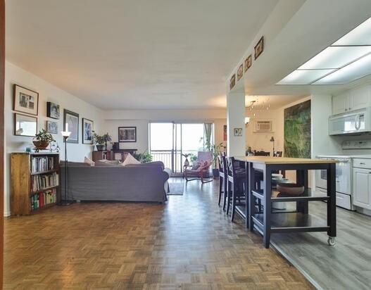 605 - 557 The East Mall, Condo with 1 bedrooms, 1 bathrooms and 1 parking in Toronto ON | Image 24