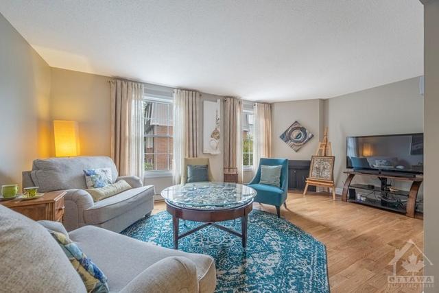 52 Appleby Private, Townhouse with 3 bedrooms, 3 bathrooms and 2 parking in Ottawa ON | Image 9