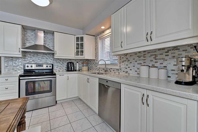 2876 Darien Rd, House detached with 4 bedrooms, 4 bathrooms and 5 parking in Burlington ON | Image 6