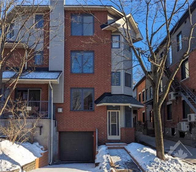 522 Lisgar Street, Townhouse with 2 bedrooms, 2 bathrooms and 2 parking in Ottawa ON | Image 1