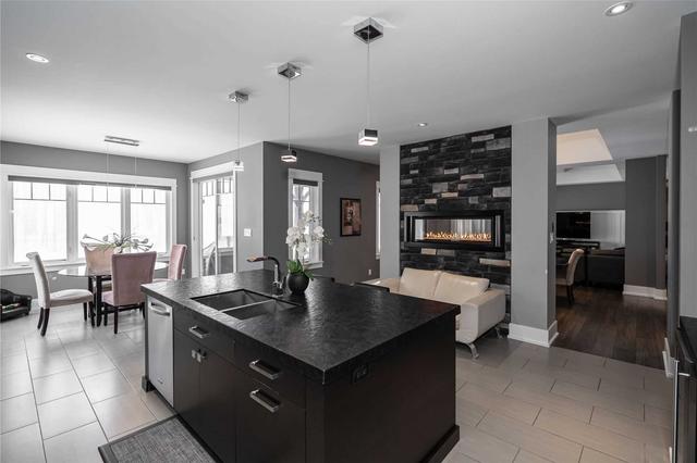 20 Houben Cres, House detached with 3 bedrooms, 4 bathrooms and 13 parking in Oro Medonte ON | Image 5
