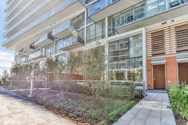 Th123 - 29 Queens Quay E, Townhouse with 3 bedrooms, 4 bathrooms and 1 parking in Toronto ON | Image 2