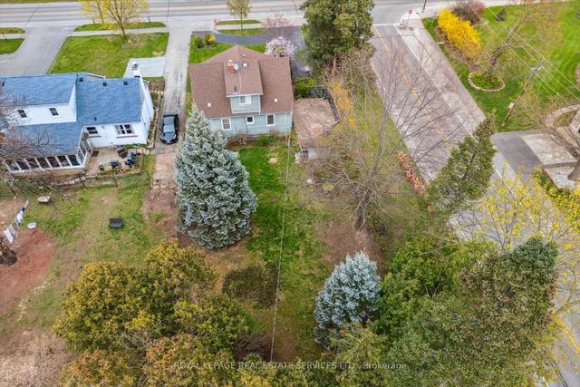 922 King Rd, House detached with 3 bedrooms, 3 bathrooms and 5 parking in Burlington ON | Image 32