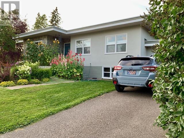 610 17th Avenue, House detached with 4 bedrooms, 2 bathrooms and null parking in Prince George BC | Image 3