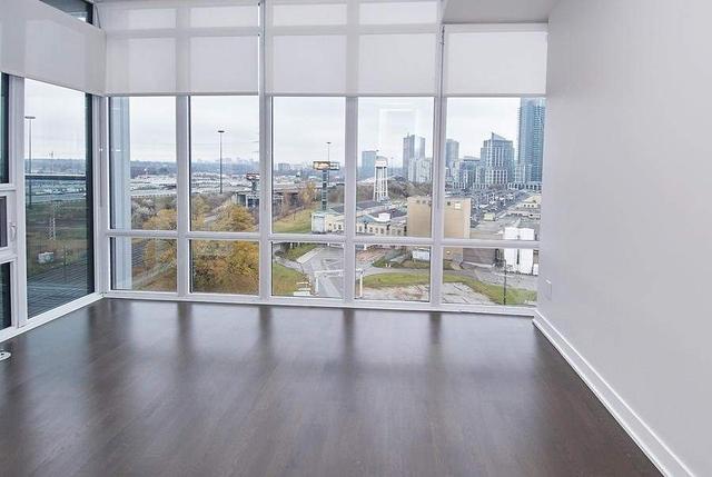 1109 - 90 Park Lawn Rd, Condo with 1 bedrooms, 1 bathrooms and 1 parking in Toronto ON | Image 18