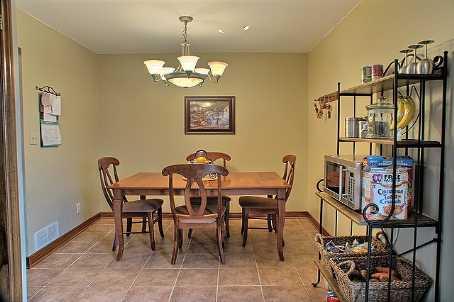 80 Joanne Crt, House detached with 3 bedrooms, 3 bathrooms and 4 parking in Welland ON | Image 5