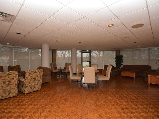 2111 - 350 Webb Dr, Condo with 2 bedrooms, 2 bathrooms and 2 parking in Mississauga ON | Image 26