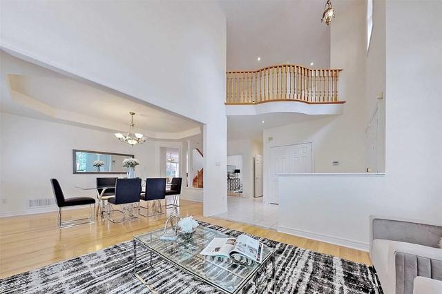 14 Lemsford Dr, House detached with 4 bedrooms, 5 bathrooms and 11 parking in Markham ON | Image 7