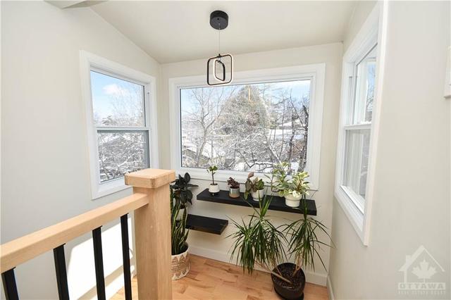 65 Kempster Avenue, House detached with 3 bedrooms, 2 bathrooms and 2 parking in Ottawa ON | Image 18
