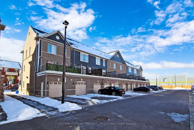 213 - 250 Sunny Meadow Blvd, Townhouse with 3 bedrooms, 3 bathrooms and 2 parking in Brampton ON | Image 6