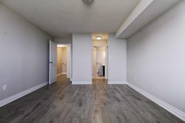 1813 - 100 Wingarden Crt, Condo with 2 bedrooms, 2 bathrooms and 1 parking in Toronto ON | Image 7