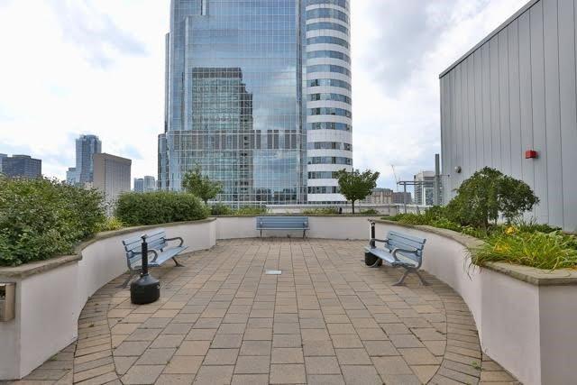 1906 - 220 Victoria St, Condo with 2 bedrooms, 2 bathrooms and 1 parking in Toronto ON | Image 19