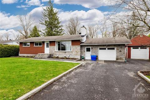3722 Louiseize Road, House detached with 4 bedrooms, 2 bathrooms and 6 parking in Ottawa ON | Card Image