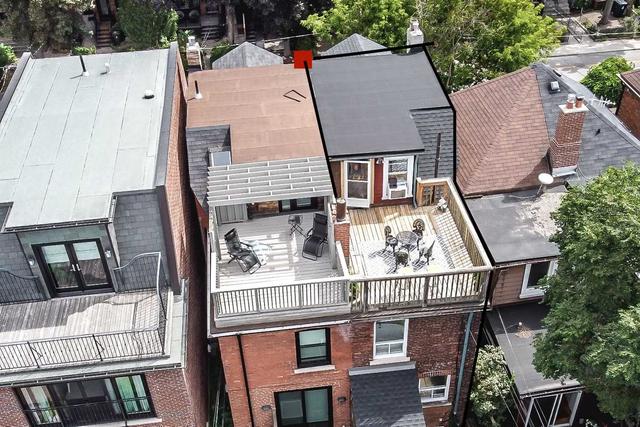 426 Montrose Ave, House semidetached with 3 bedrooms, 3 bathrooms and 0 parking in Toronto ON | Image 22