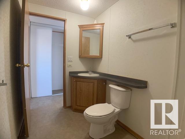 5925 Willow Dr, House other with 3 bedrooms, 2 bathrooms and null parking in Boyle AB | Image 13