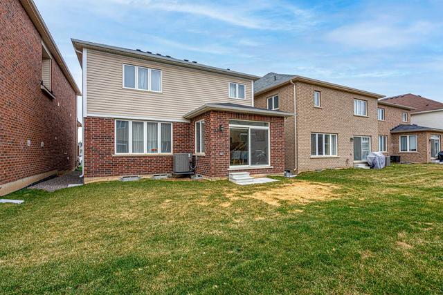 24 Alexandra Dr, House detached with 4 bedrooms, 3 bathrooms and 4 parking in Thorold ON | Image 26
