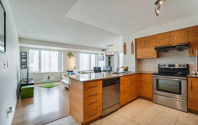 810 - 233 South Park Rd, Condo with 2 bedrooms, 2 bathrooms and 1 parking in Markham ON | Image 2