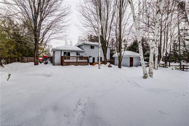 86 42nd Street S, House detached with 3 bedrooms, 1 bathrooms and null parking in Wasaga Beach ON | Image 38