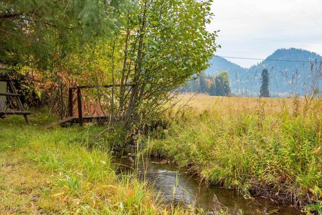 120 Rosebud Lake Road, House detached with 2 bedrooms, 1 bathrooms and null parking in Central Kootenay G BC | Image 30