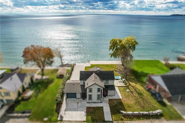 2952 North Shore Drive, House detached with 4 bedrooms, 3 bathrooms and 2 parking in Haldimand County ON | Image 1