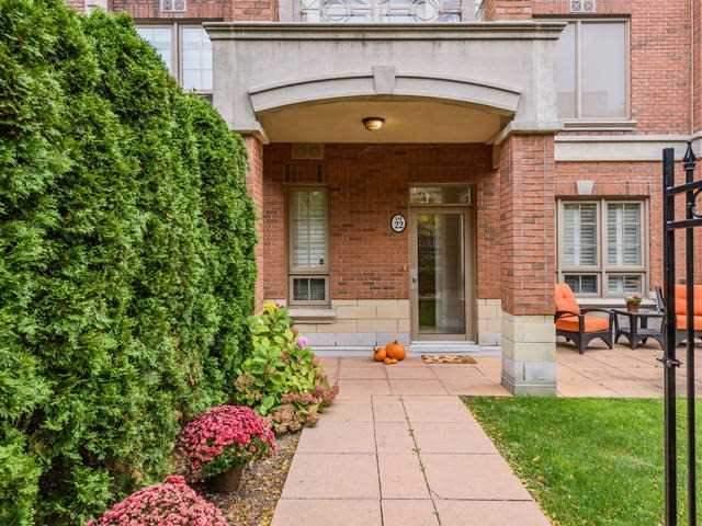 Th22 - 21 Burkebrook Pl, Townhouse with 3 bedrooms, 3 bathrooms and 2 parking in Toronto ON | Image 2