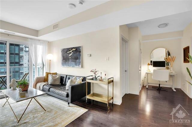 1402 - 242 Rideau Street, Condo with 2 bedrooms, 2 bathrooms and 1 parking in Ottawa ON | Image 13