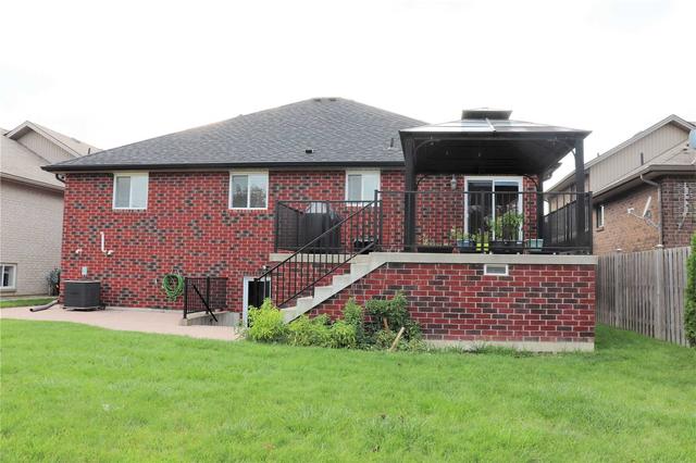 3132 Leisure Cres, House detached with 3 bedrooms, 2 bathrooms and 8 parking in Windsor ON | Image 18