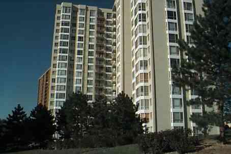 102 - 3077 Weston Rd, Condo with 2 bedrooms, 2 bathrooms and 1 parking in Toronto ON | Image 1