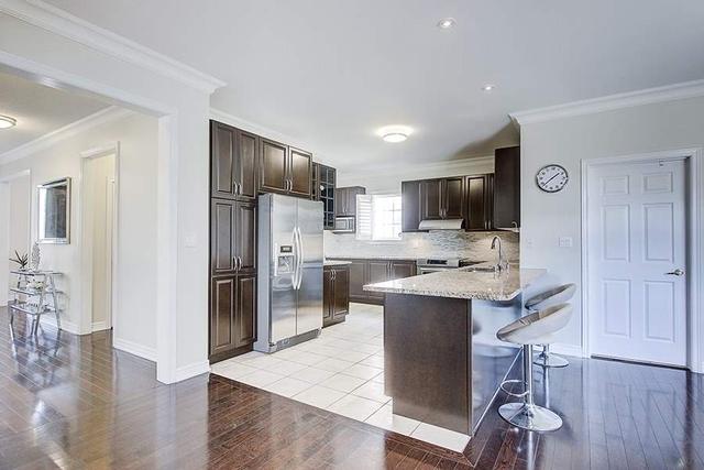 81 Reflection Rd, House detached with 5 bedrooms, 5 bathrooms and 4 parking in Markham ON | Image 2