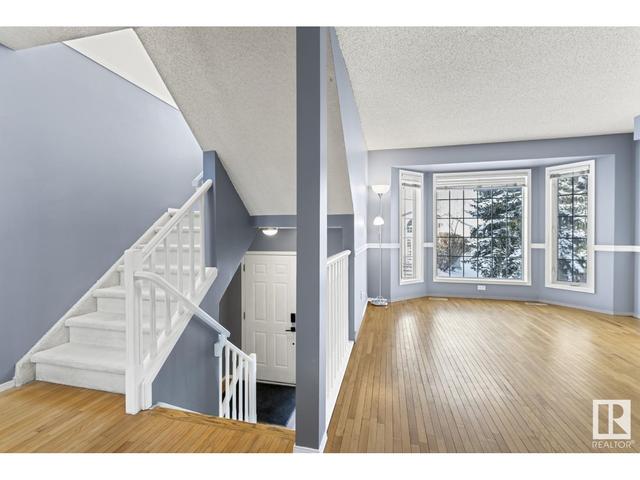 1638 Jamha Rd Nw, House attached with 3 bedrooms, 2 bathrooms and 2 parking in Edmonton AB | Image 4