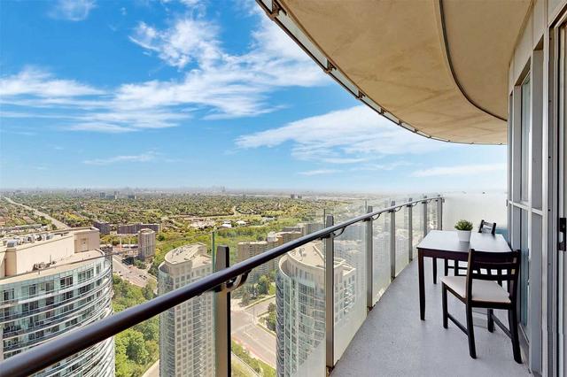 4202 - 50 Absolute Ave, Condo with 1 bedrooms, 2 bathrooms and 1 parking in Mississauga ON | Image 16