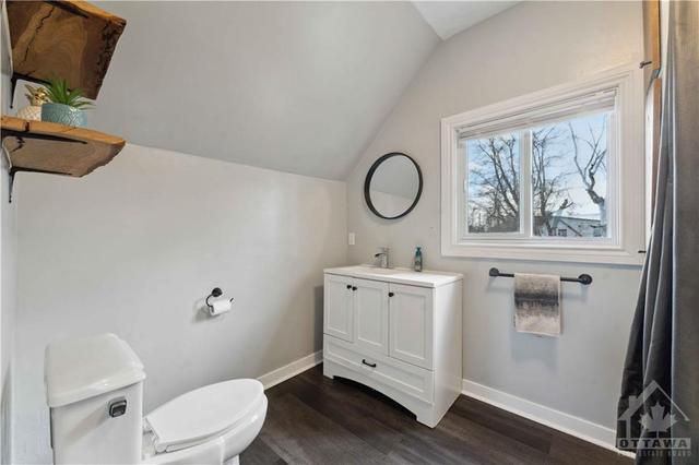 3268 Yorks Corners Road, House detached with 3 bedrooms, 2 bathrooms and 4 parking in Ottawa ON | Image 17
