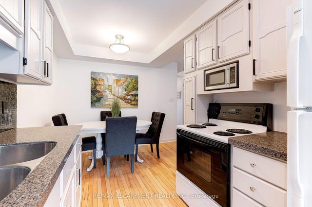 7 - 3115 New St, Townhouse with 2 bedrooms, 3 bathrooms and 2 parking in Burlington ON | Image 3