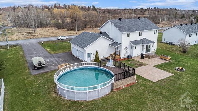 2866 Gagne Road, House detached with 5 bedrooms, 3 bathrooms and 10 parking in Clarence Rockland ON | Image 26