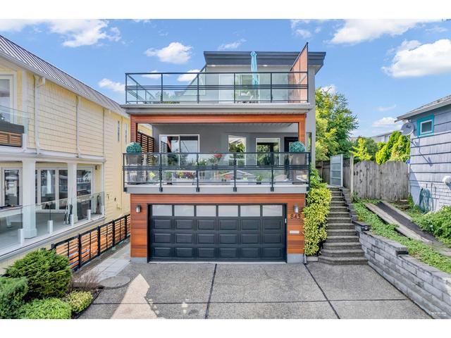 843 Parker Street, House detached with 6 bedrooms, 4 bathrooms and null parking in White Rock BC | Image 37