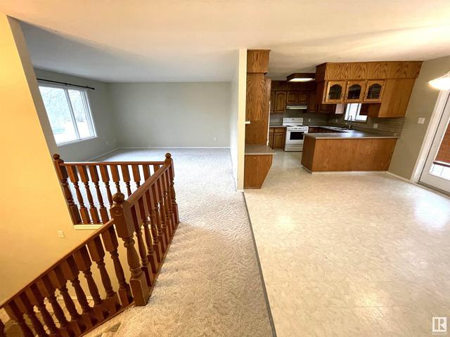 4016 41 Avenue, House detached with 5 bedrooms, 3 bathrooms and null parking in Bonnyville AB | Image 11