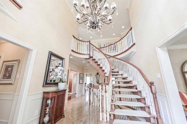 18 Quantz Crt, House detached with 4 bedrooms, 5 bathrooms and 10 parking in Markham ON | Image 36