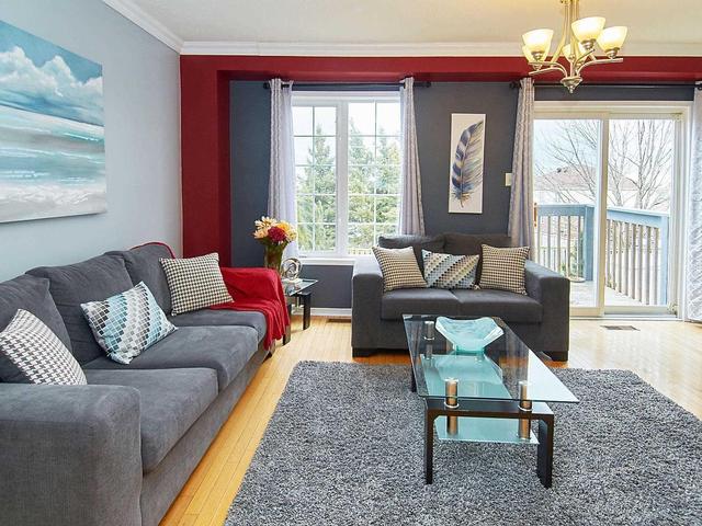 101 Bean Cres S, House attached with 3 bedrooms, 4 bathrooms and 1 parking in Ajax ON | Image 8