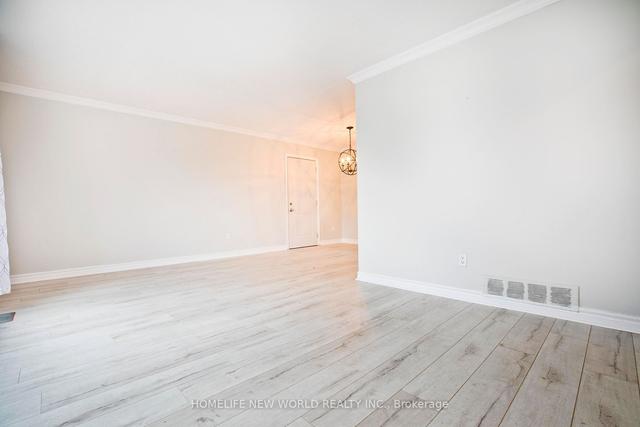 2 Lesgay Cres, House detached with 3 bedrooms, 2 bathrooms and 3 parking in Toronto ON | Image 30