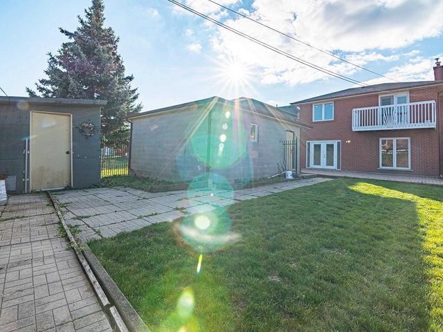 185 Cornelius Pkwy, House detached with 3 bedrooms, 4 bathrooms and 8 parking in Toronto ON | Image 28