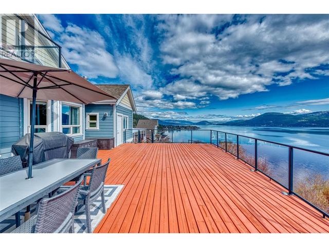 1 - 6919 Barcelona Drive, House detached with 3 bedrooms, 2 bathrooms and 3 parking in Central Okanagan West BC | Image 28