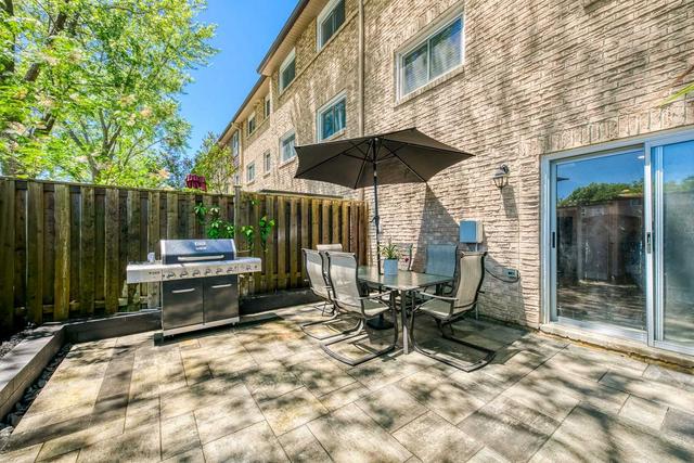 69 - 405 Hyacinthe Blvd, Townhouse with 3 bedrooms, 2 bathrooms and 2 parking in Mississauga ON | Image 13