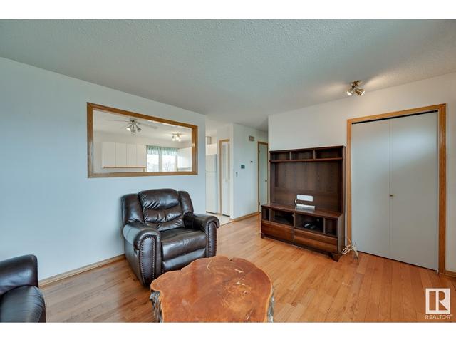 4907 57 Av, House detached with 3 bedrooms, 1 bathrooms and null parking in Lamont AB | Image 9