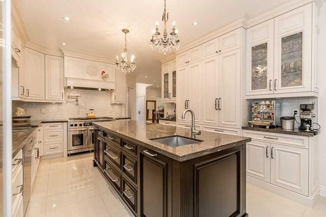 126 Adirondack Dr, House detached with 3 bedrooms, 4 bathrooms and 11 parking in Vaughan ON | Image 26