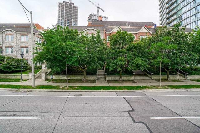 7 - 95 The Queensway, Townhouse with 3 bedrooms, 2 bathrooms and 1 parking in Toronto ON | Image 31
